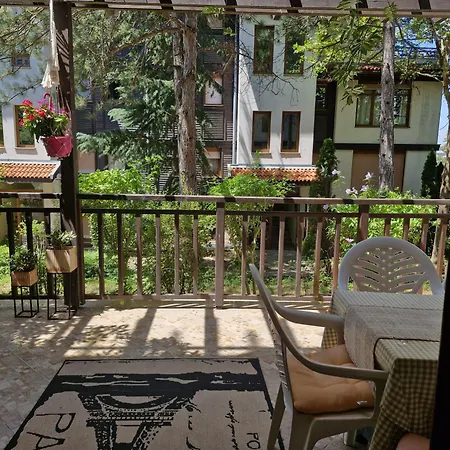 Тристаен Апартамент В Санта Марина В Созопол Sozopol